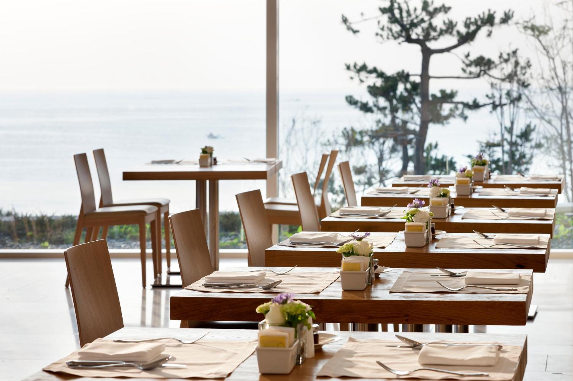 Seamarq Hotel Gangneung Exterior photo